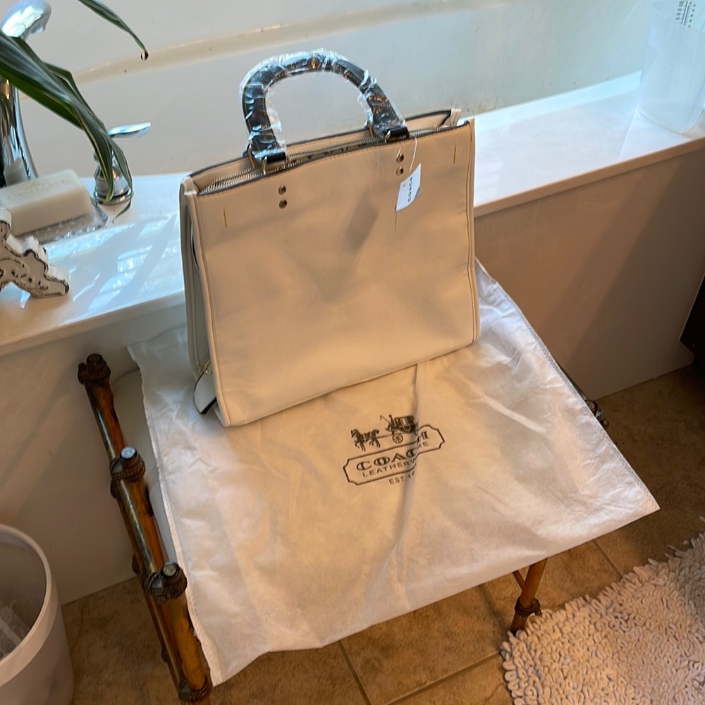 Beautiful Coach Crossbody Bag